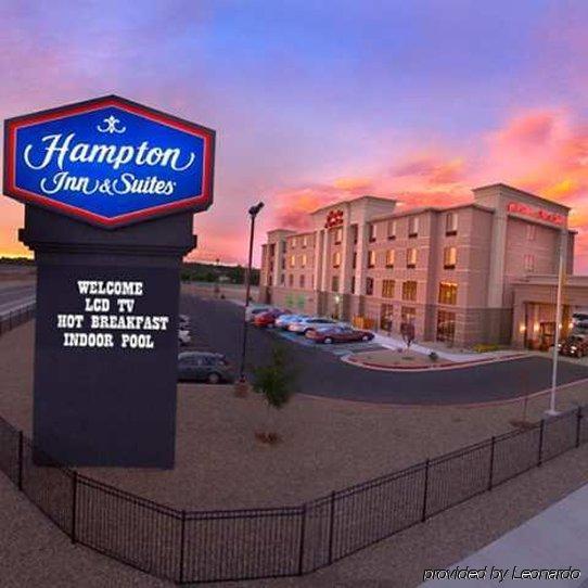 Hampton Inn & Suites פרמינגטון מראה חיצוני תמונה